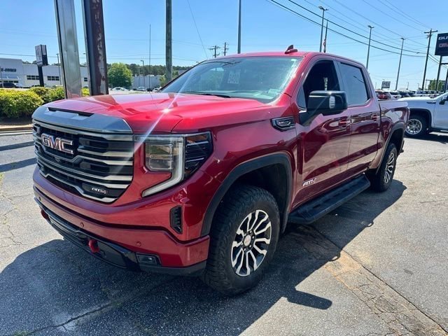 Used 2023 GMC Sierra 1500 AT4 w/ AT4 Premium Package AWD/4WD image 5