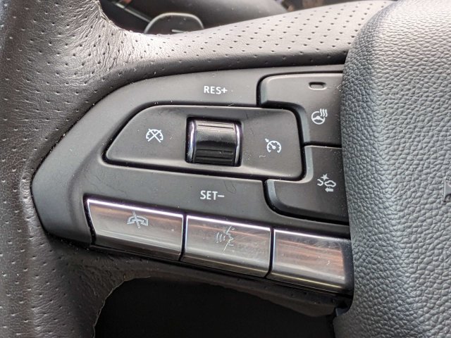 Used 2022 Cadillac XT4 Sport w/ Comfort Package FWD image 25