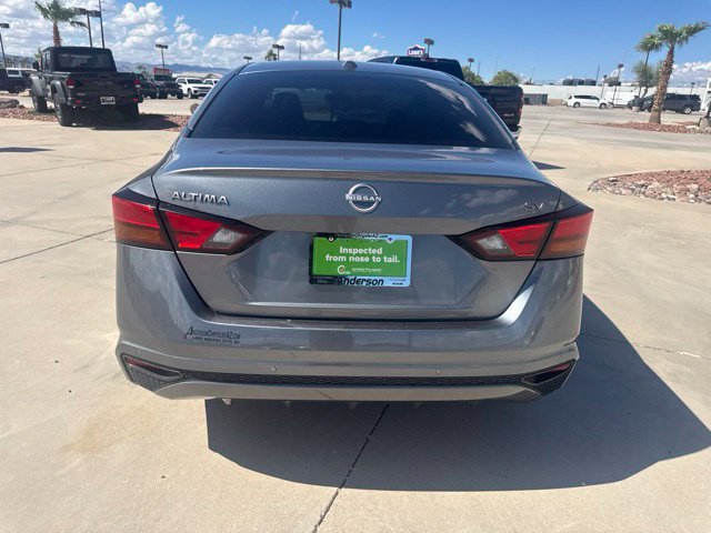 Used 2023 Nissan Altima 2.5 SV FWD image 4
