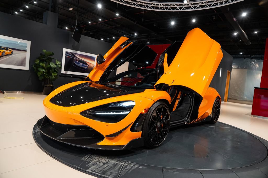 Used 2018 McLaren 720S RWD image 40