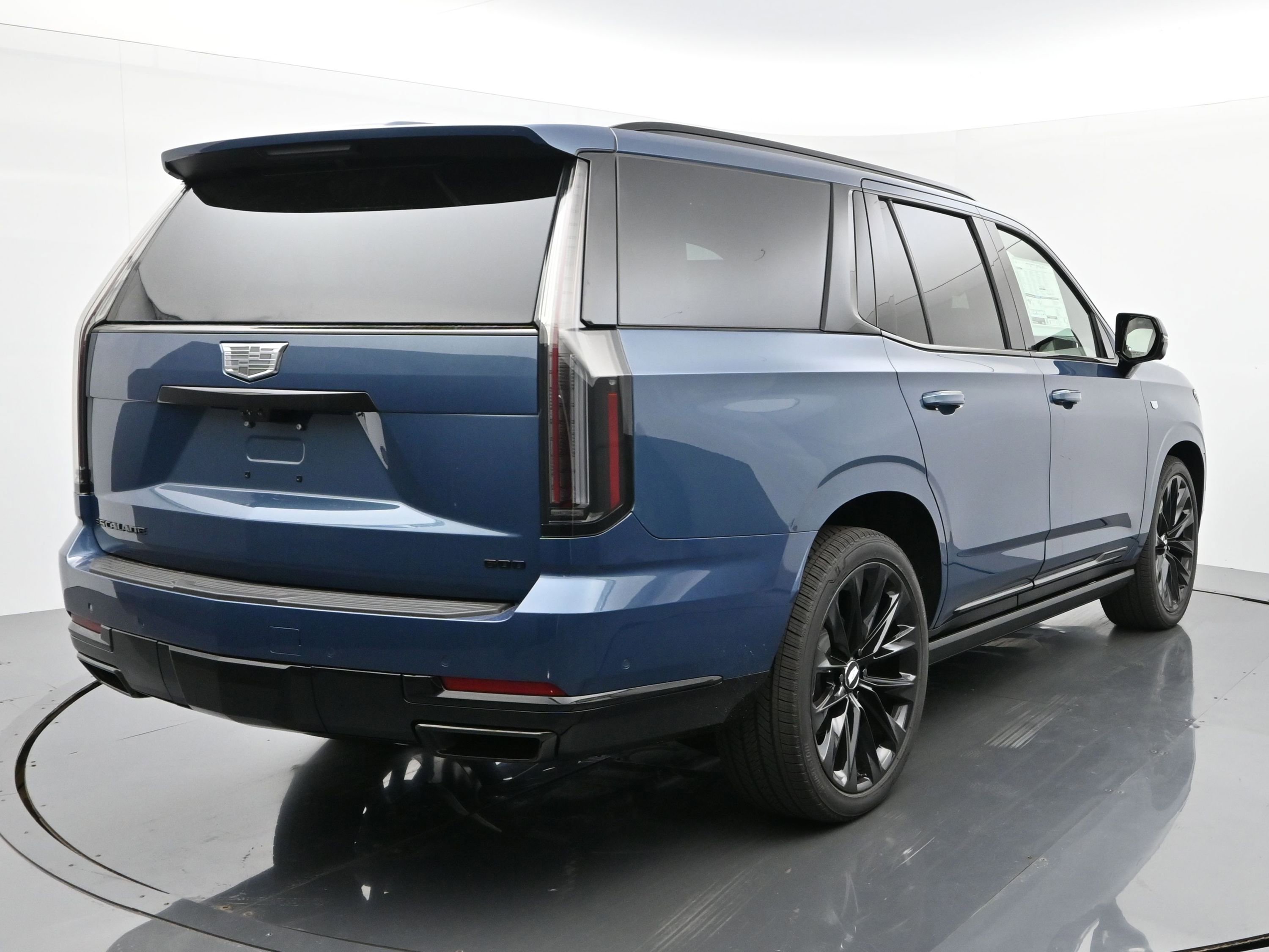 New 2026 Cadillac Escalade Platinum Sport w/ LPO, ONYX Package image 5