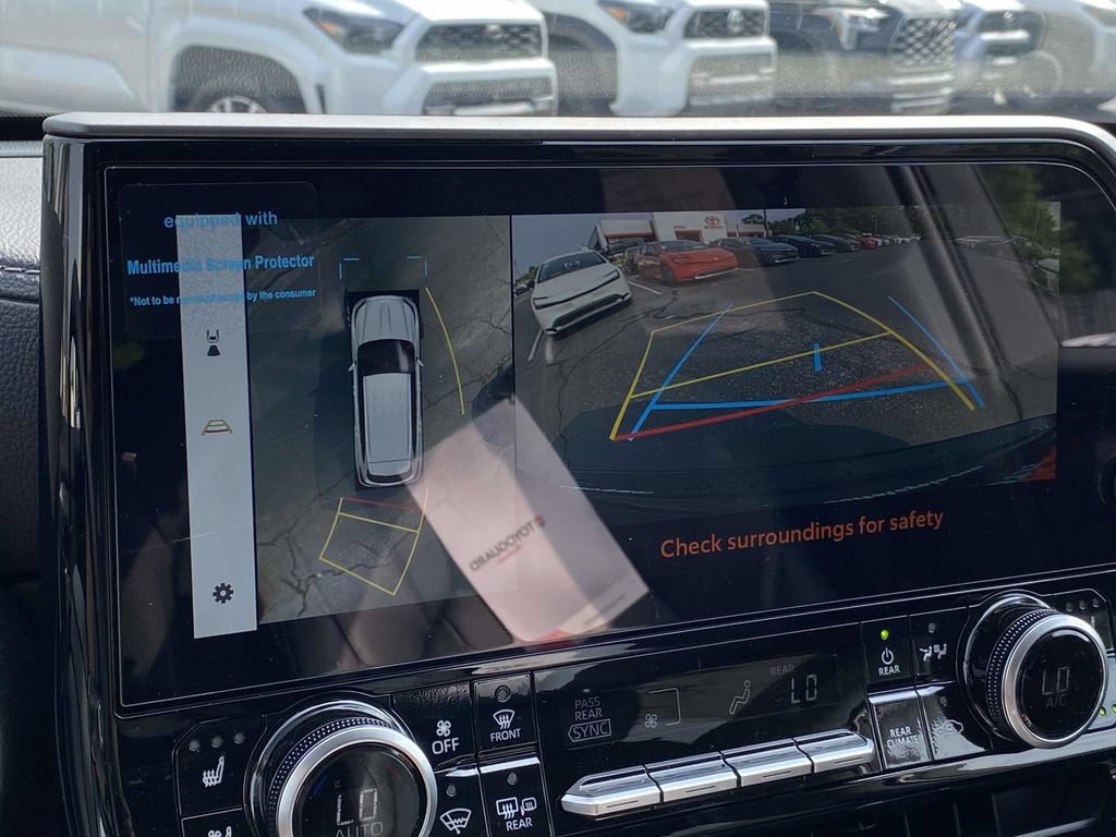 New 2026 Toyota Highlander Limited AWD/4WD image 23