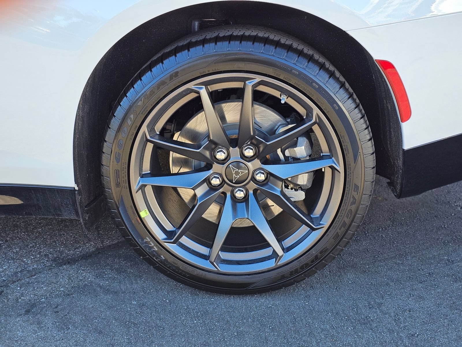 New 2026 Dodge Charger Scat Pack w/ Blacktop Package AWD/4WD image 9