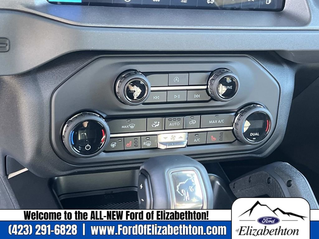 New 2025 Ford Bronco Badlands image 24