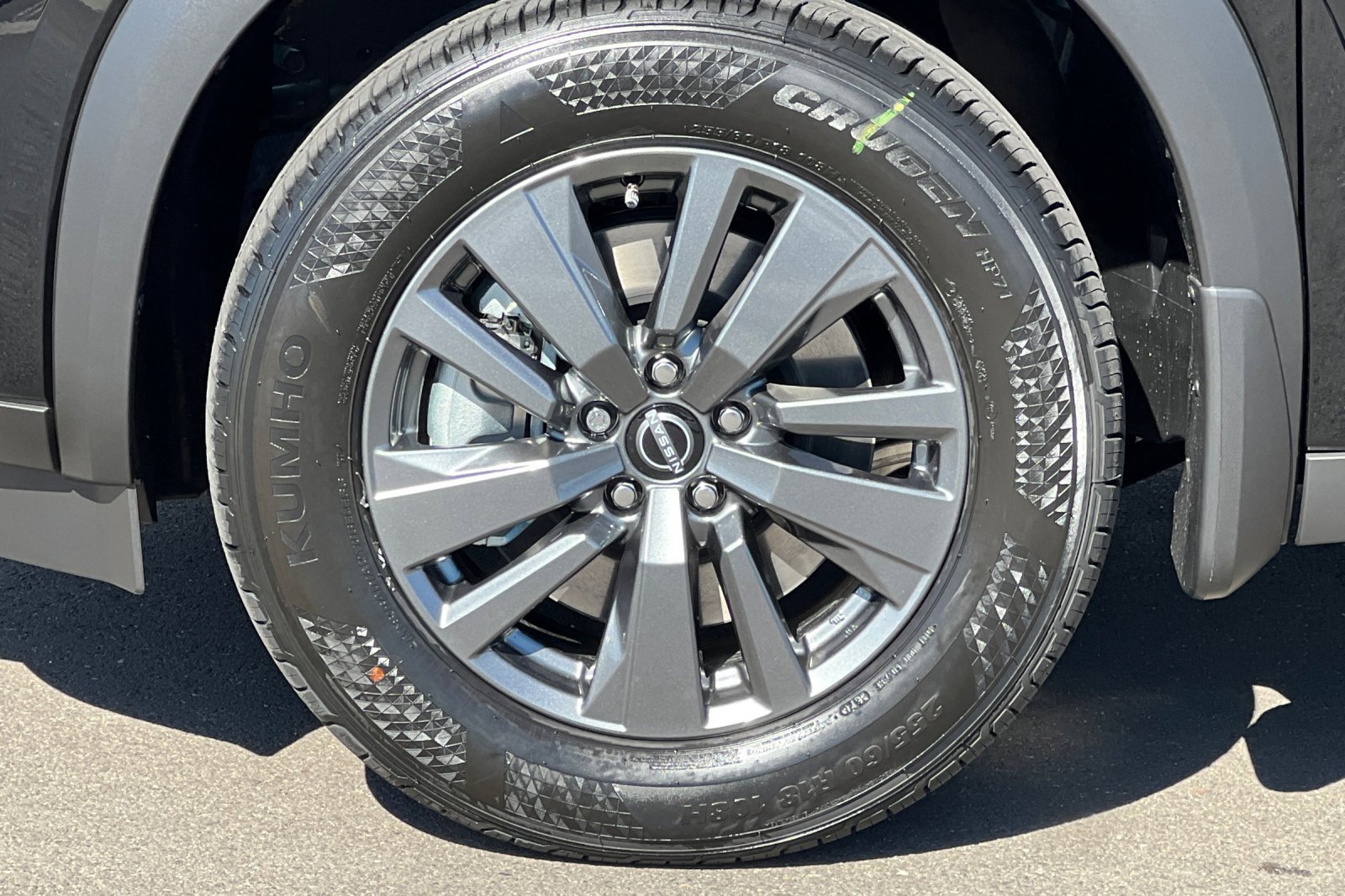 New 2025 Nissan Pathfinder SV w/ Cargo Package image 32