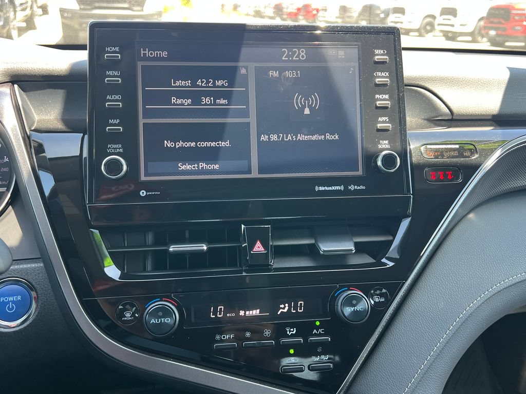 Used 2024 Toyota Camry XSE FWD image 25