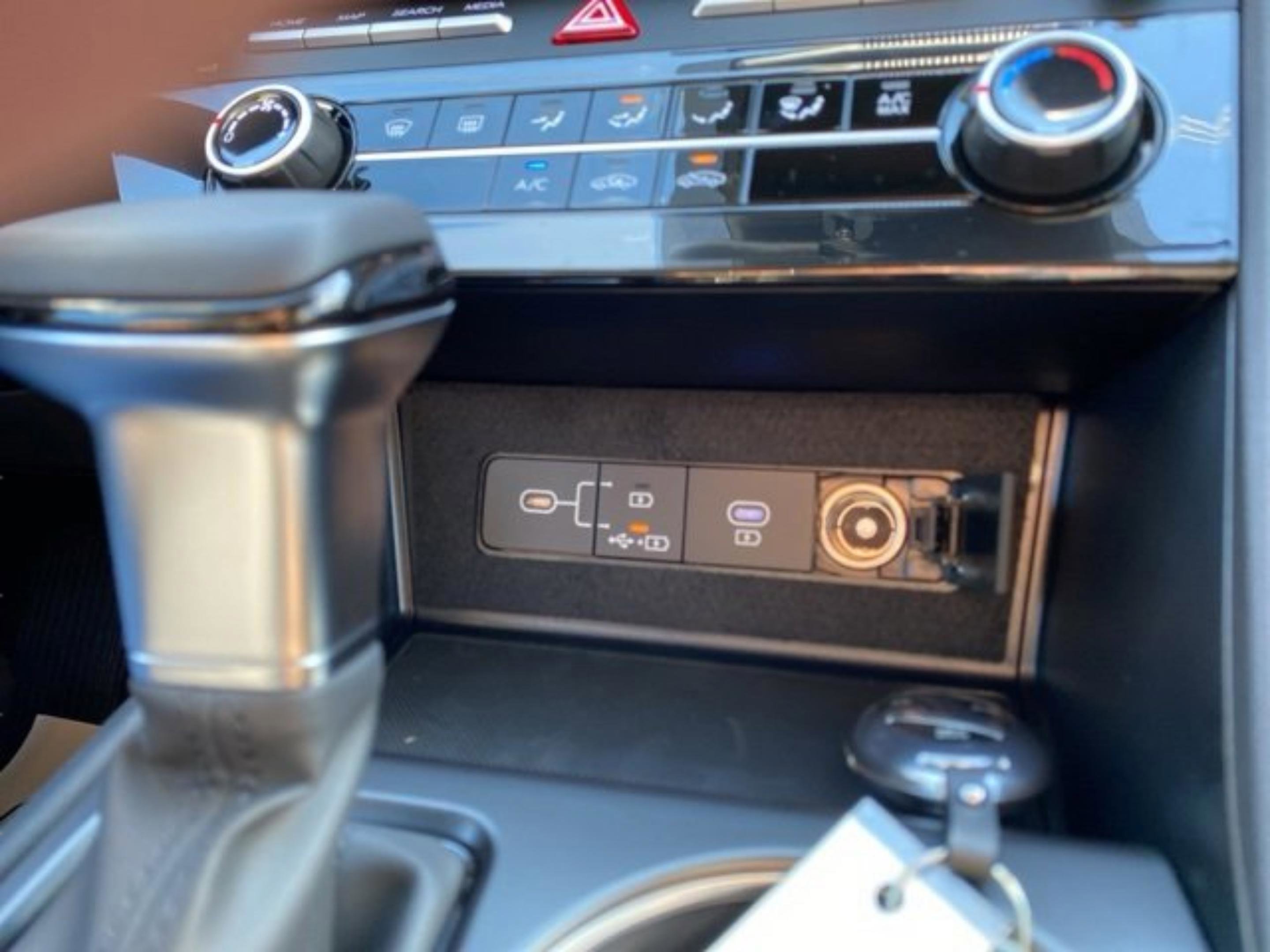 New 2026 Hyundai Sonata SE FWD image 16