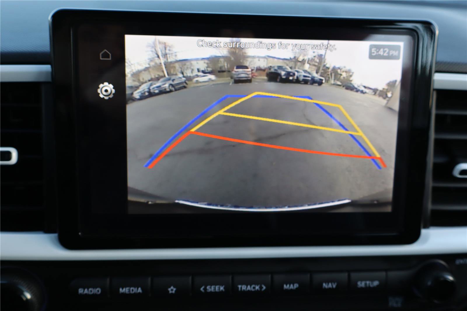 Used 2023 Hyundai Venue Limited w/ Cargo Package image 21