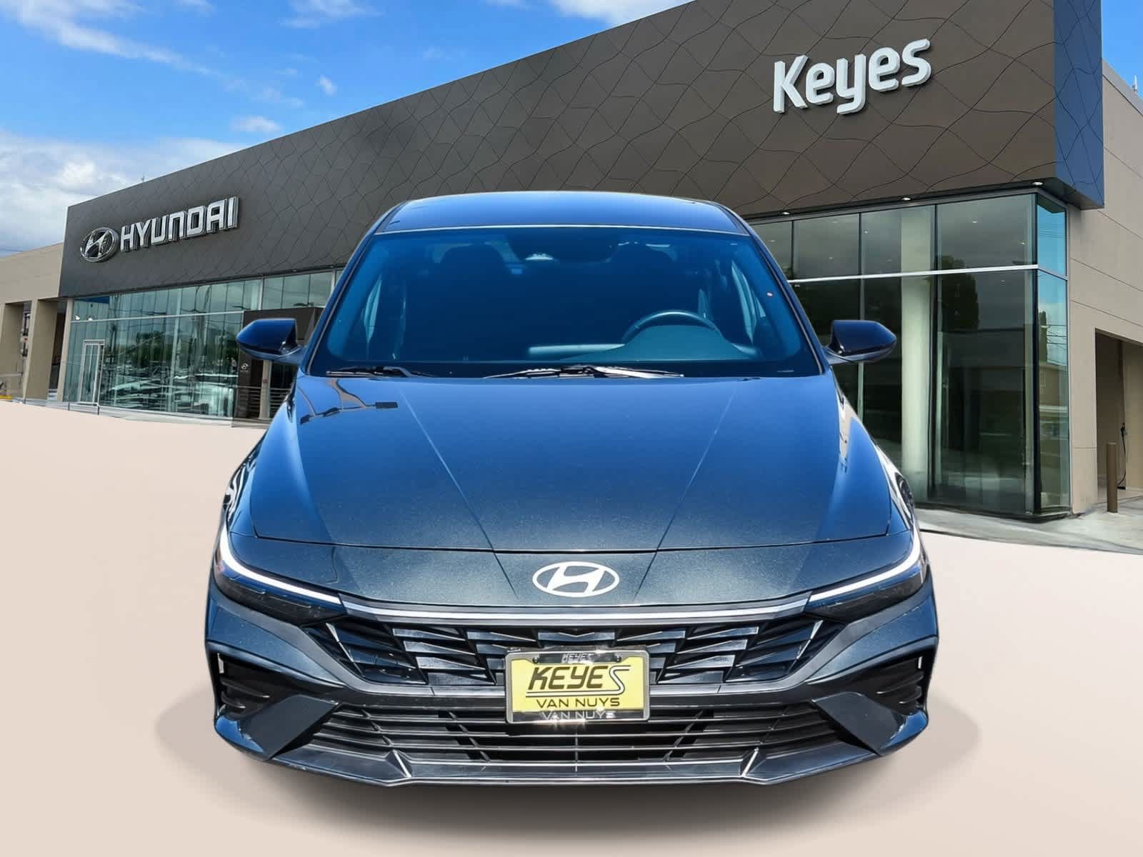 Certified 2025 Hyundai Elantra Sport w/ Cargo Package FWD image 2