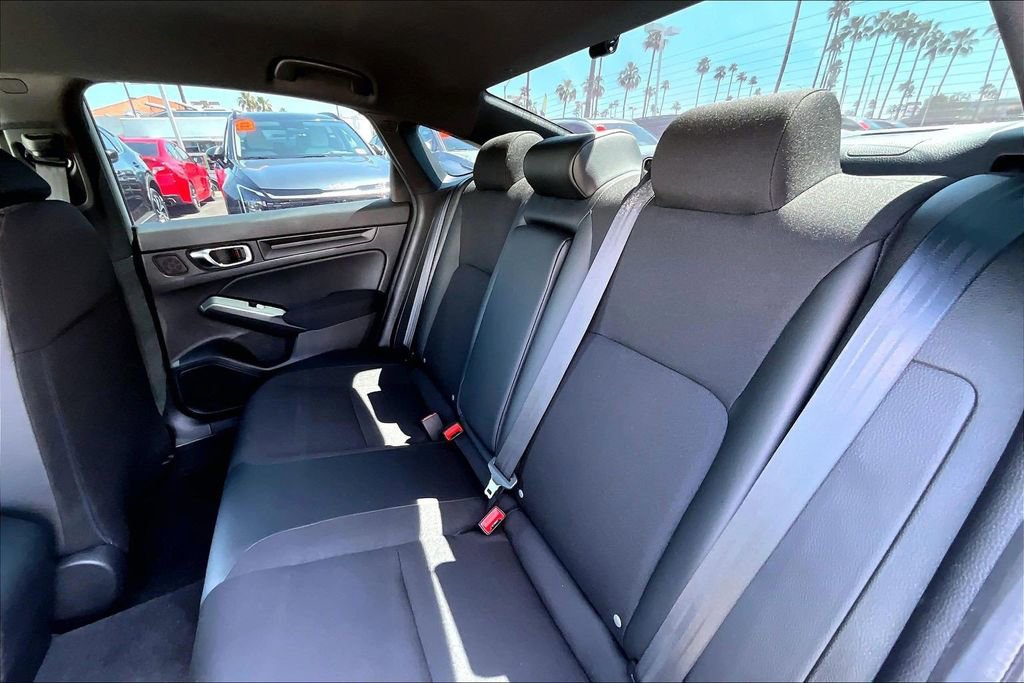 Used 2025 Honda Civic Sport image 15
