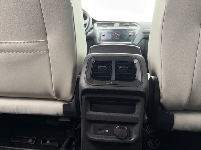 Used 2020 Volkswagen Tiguan SEL Premium R-Line AWD/4WD image 13