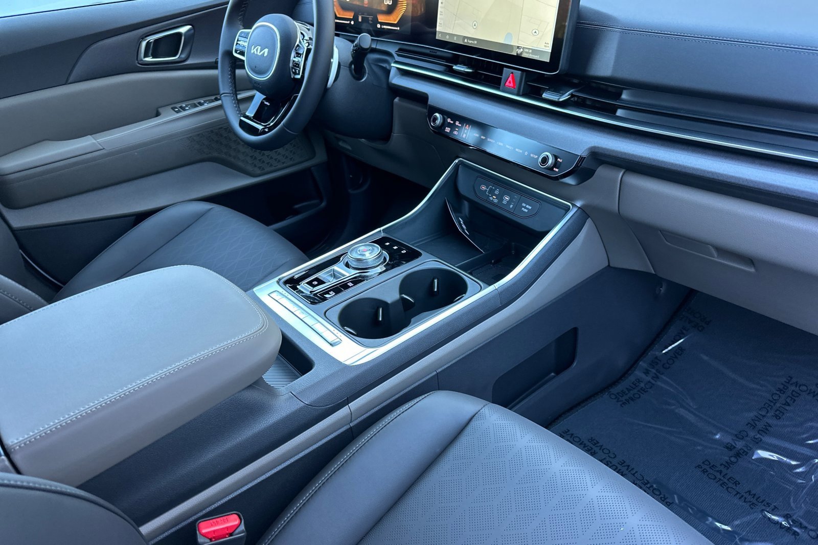 New 2026 Kia Carnival EX image 13