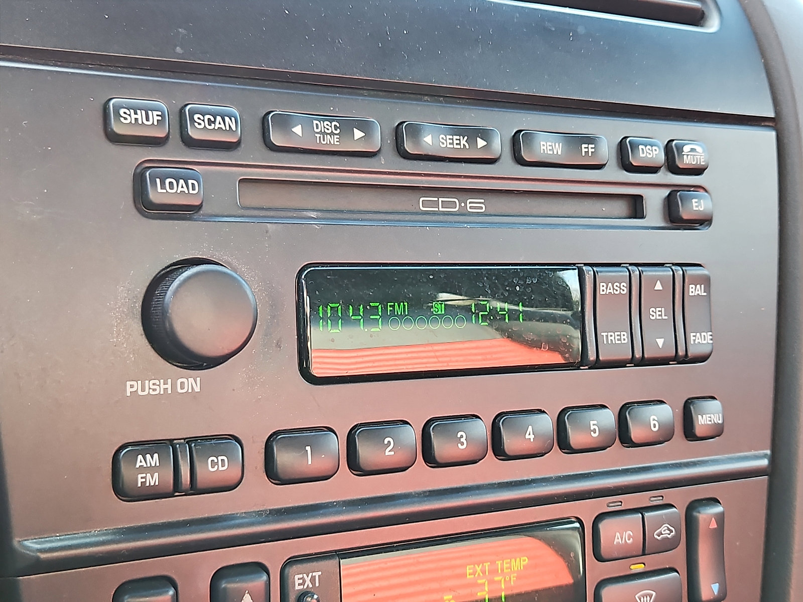 Used 2002 Ford Thunderbird image 16