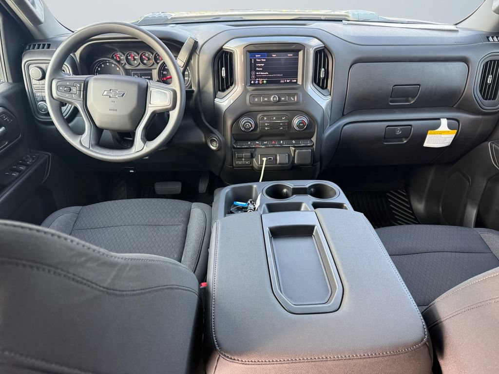 New 2026 Chevrolet Silverado 2500 Custom w/ Custom Value Package AWD/4WD image 10
