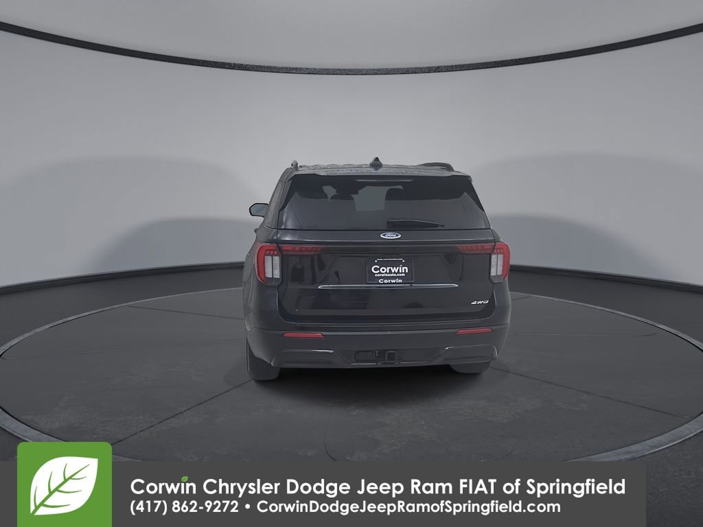 Used 2025 Ford Explorer ST-Line image 13