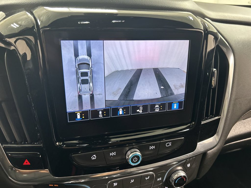 Used 2023 Chevrolet Traverse High Country w/ LPO, Floor Liner Package AWD/4WD image 15