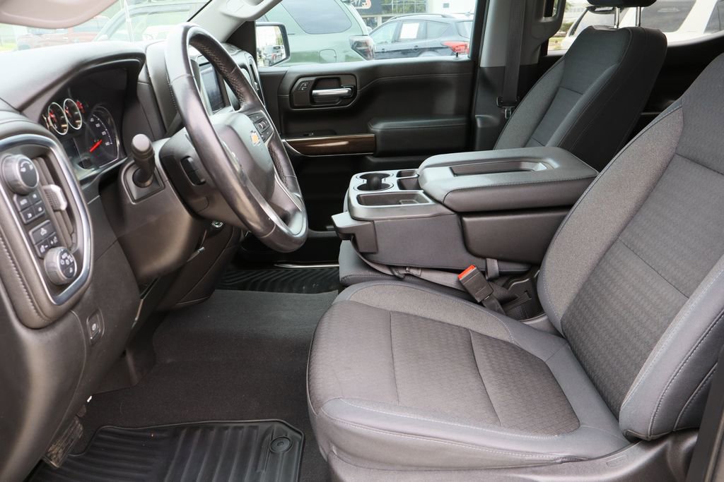 Used 2019 Chevrolet Silverado 1500 LT w/ All-Star Edition AWD/4WD image 22