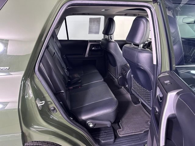 Used 2022 Toyota 4Runner Limited AWD/4WD image 12