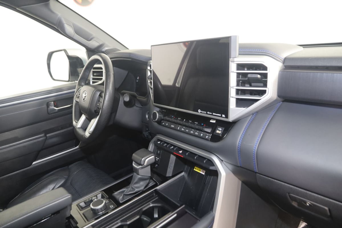 Used 2023 Toyota Tundra Platinum AWD/4WD image 42
