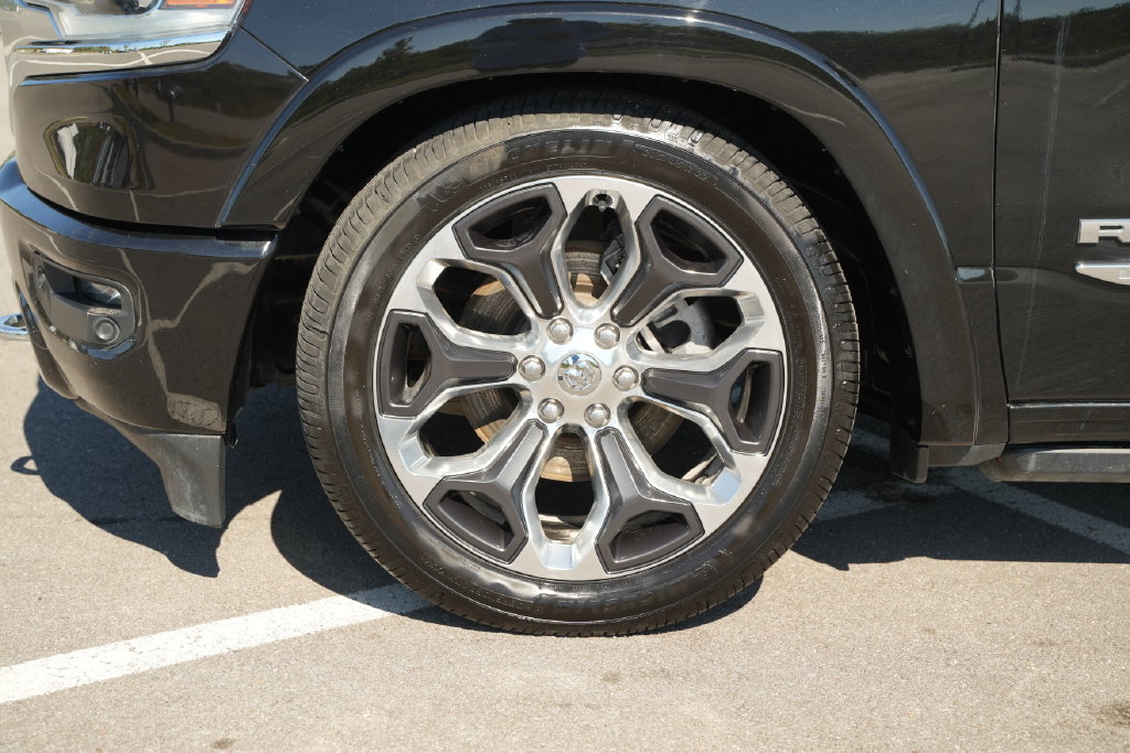 Used 2020 RAM 1500 Limited AWD/4WD image 12