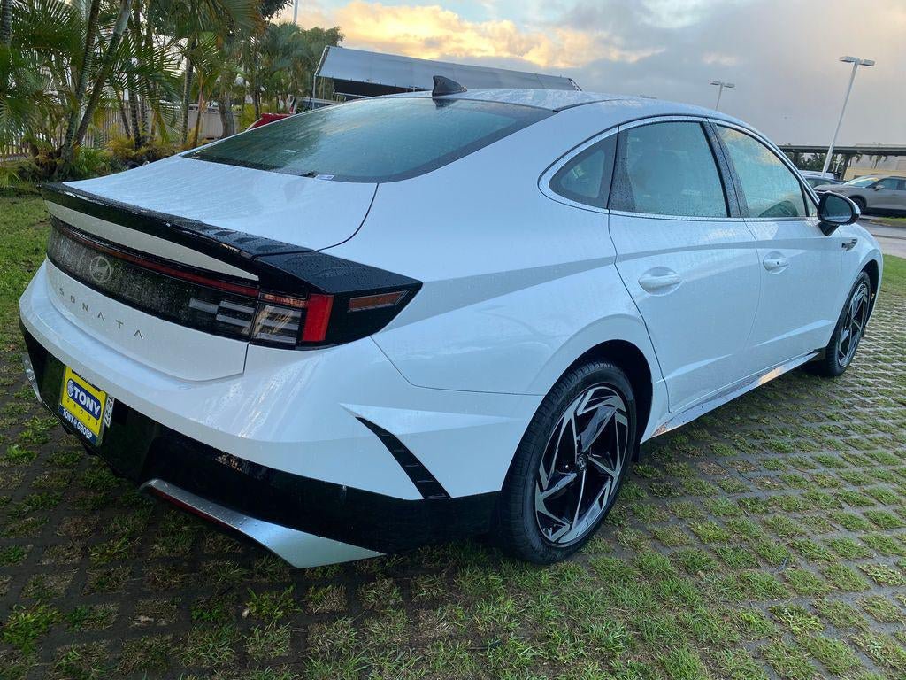 New 2026 Hyundai Sonata SEL FWD image 24