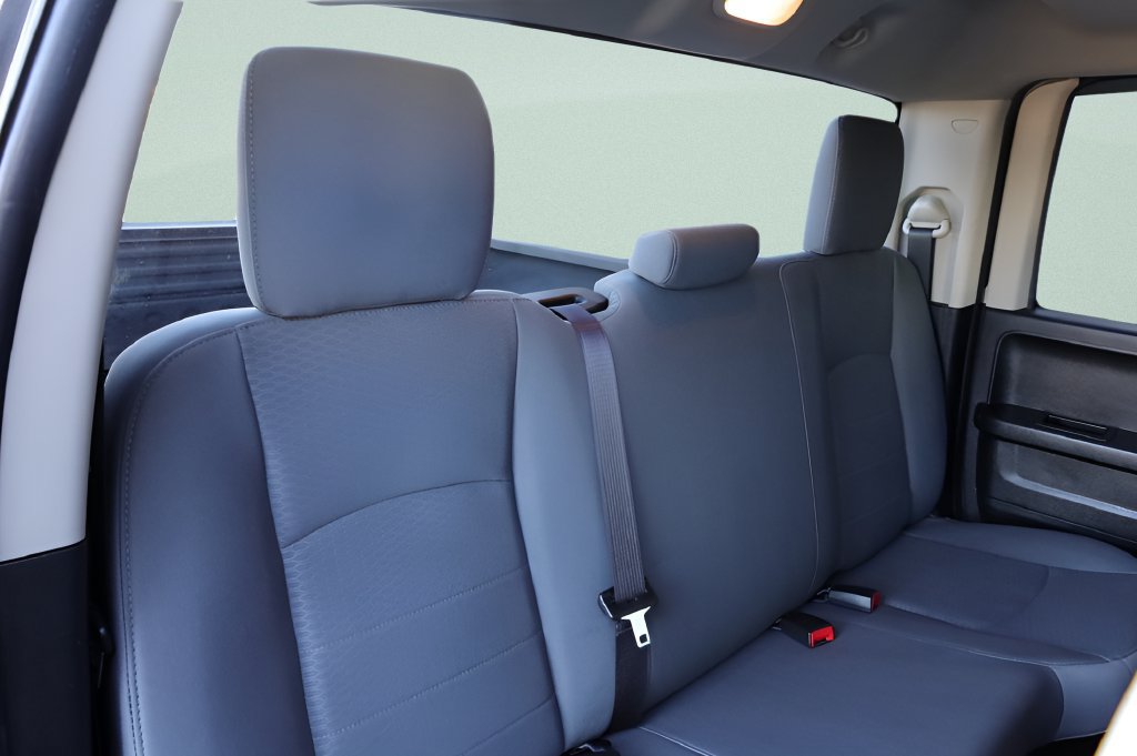 Used 2016 RAM 1500 Express AWD/4WD image 25