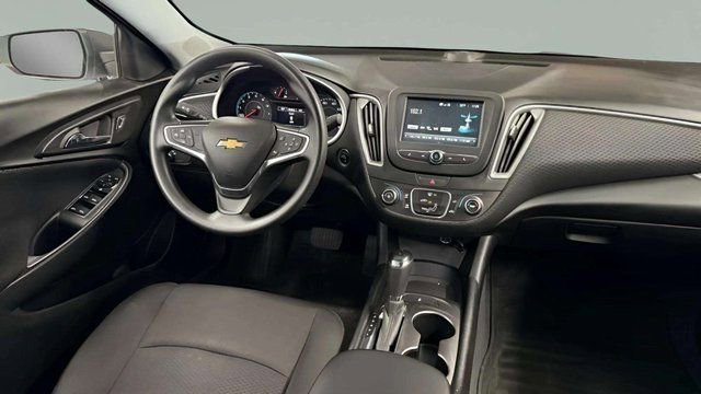 Used 2018 Chevrolet Malibu LS image 29