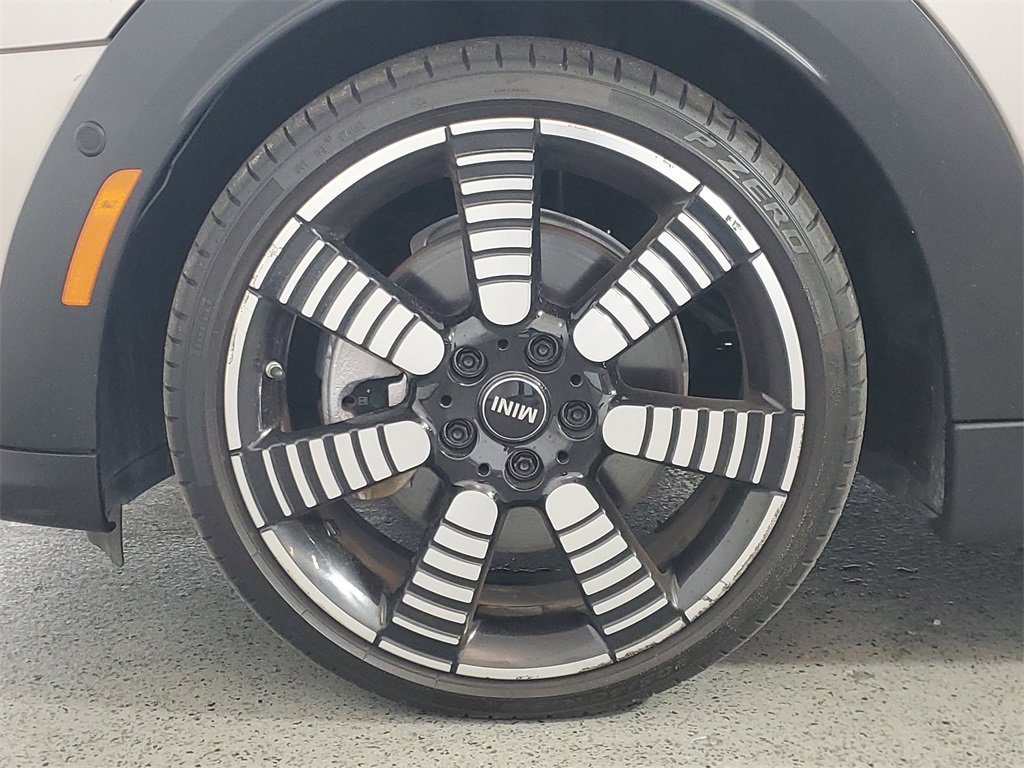 Used 2023 MINI Cooper S image 7