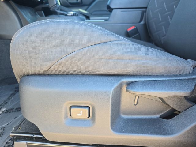 Used 2025 Toyota Tacoma SR5 image 27