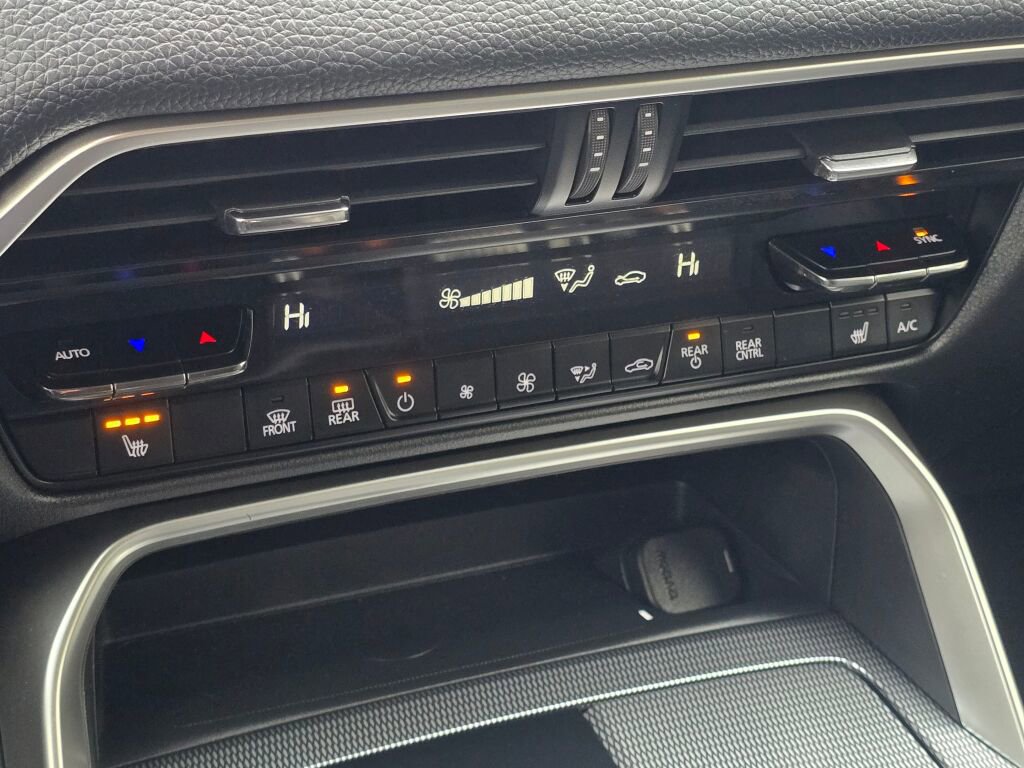 Used 2025 MAZDA CX-70 3.3 Turbo w/ Preferred Package image 36