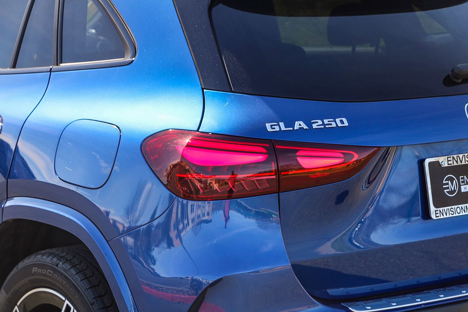 Certified 2025 Mercedes-Benz GLA 250 4MATIC image 11