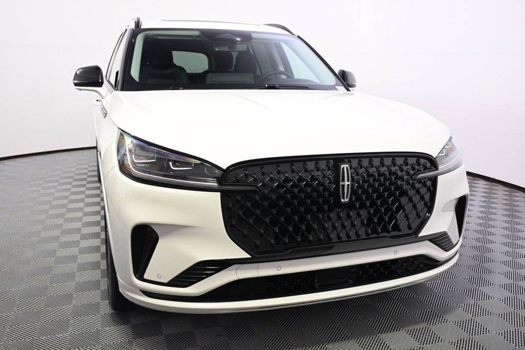 New 2026 Lincoln Aviator Reserve image 9