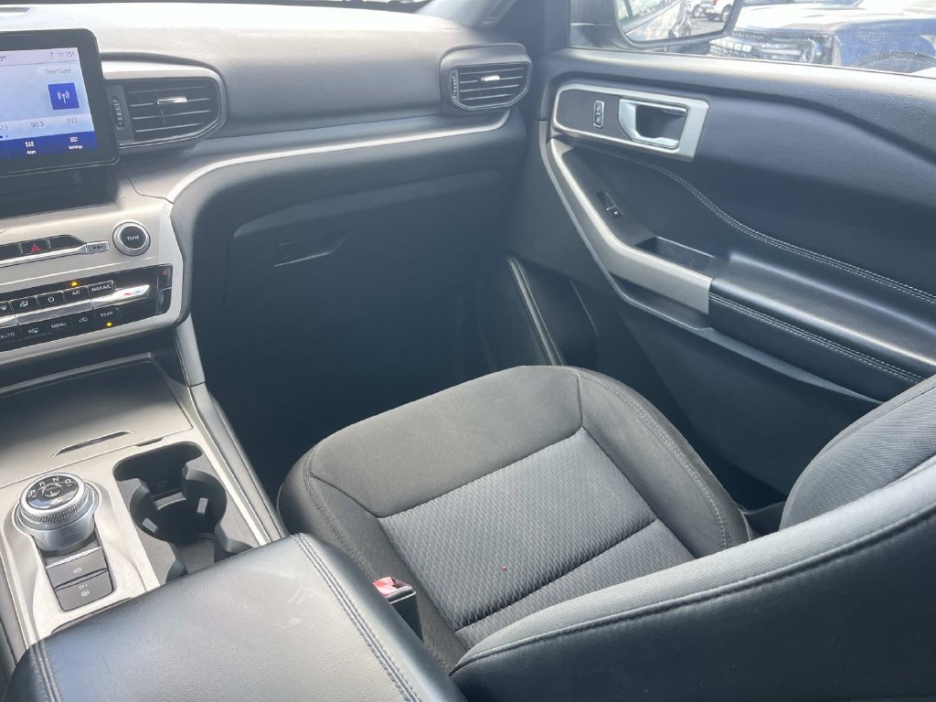 Used 2022 Ford Explorer XLT RWD image 18
