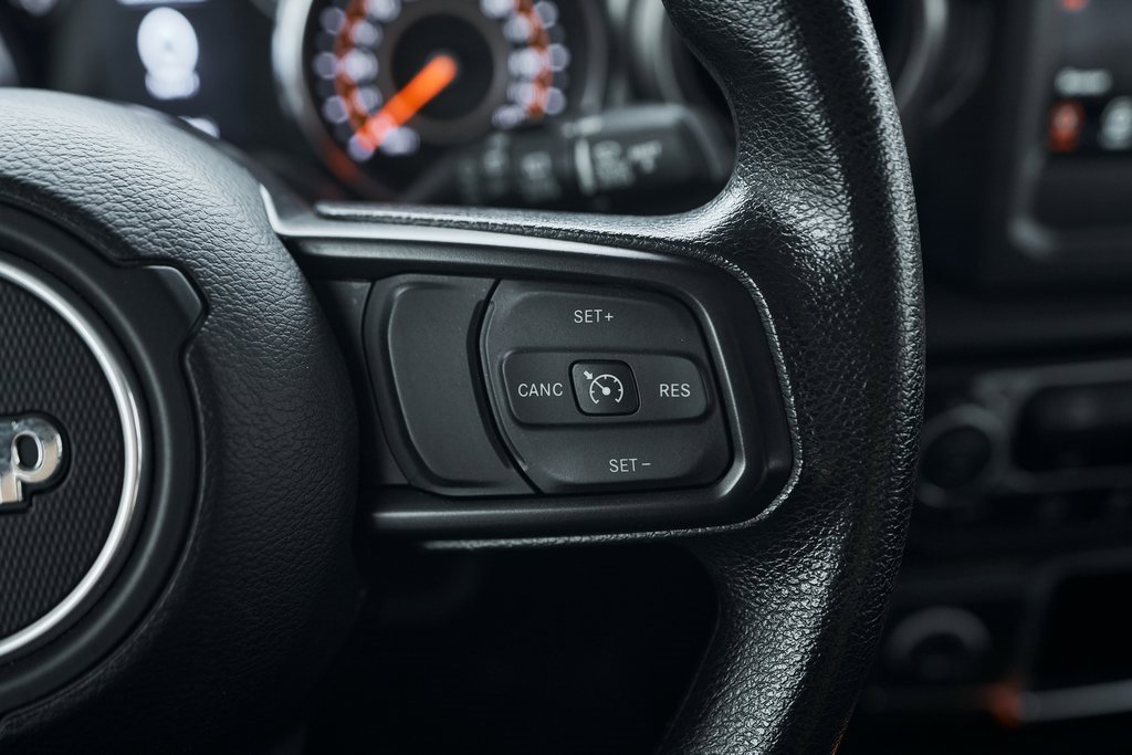 Used 2023 Jeep Wrangler Sport image 43