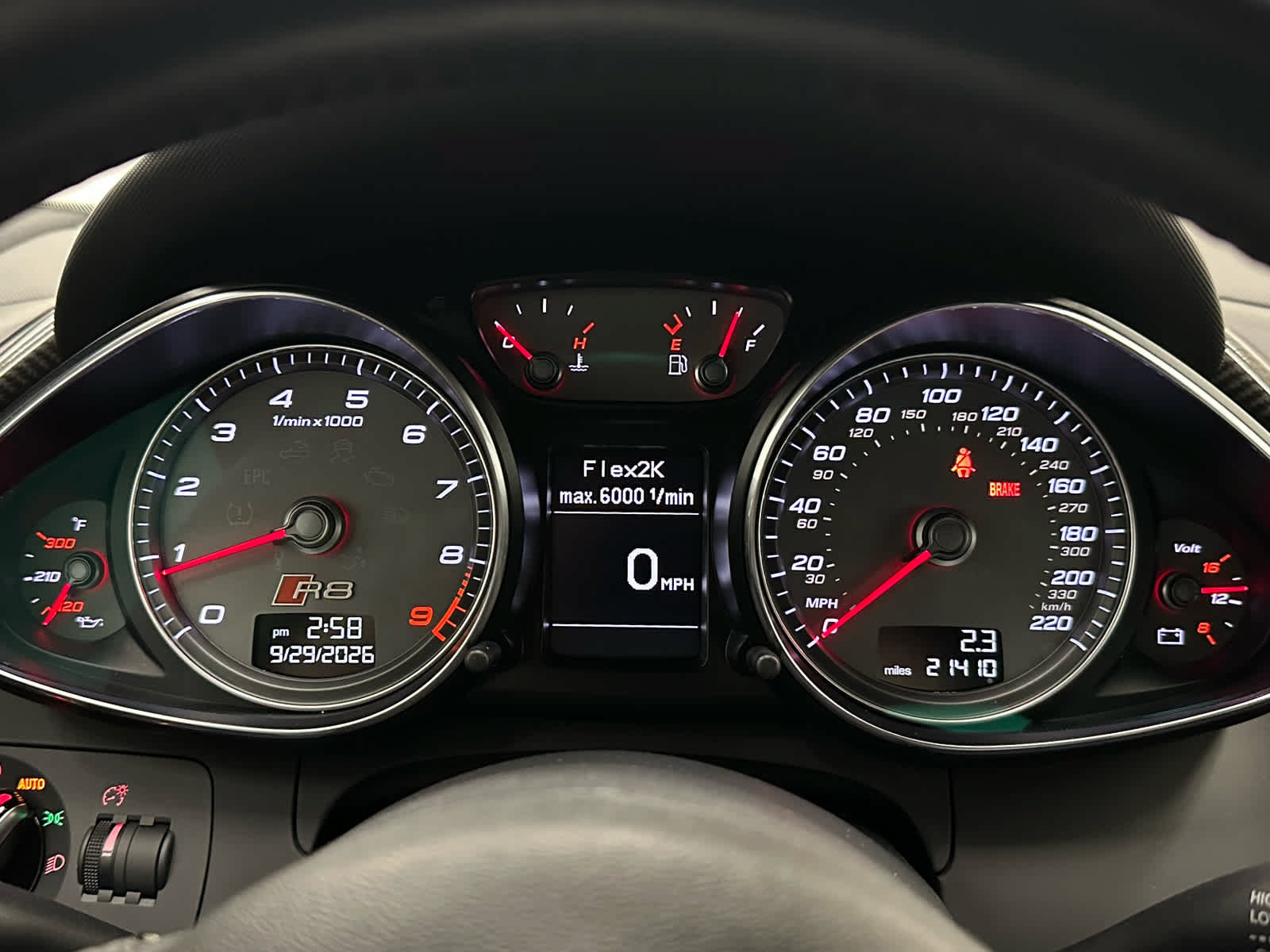 Used 2015 Audi R8 V8 AWD/4WD image 21