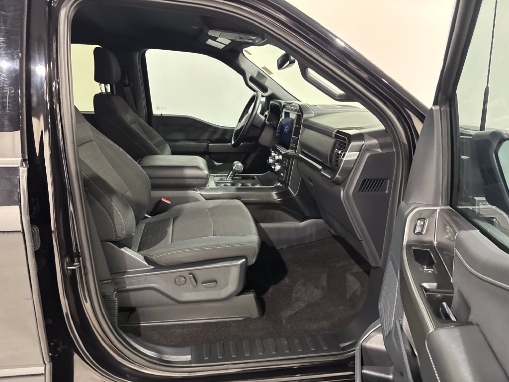 Used 2022 Ford F150 XLT w/ Equipment Group 302A High AWD/4WD image 20