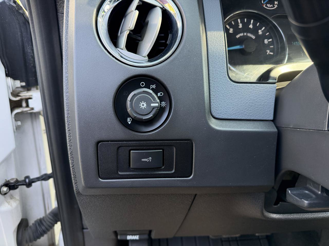 Used 2014 Ford F150 XLT AWD/4WD image 21