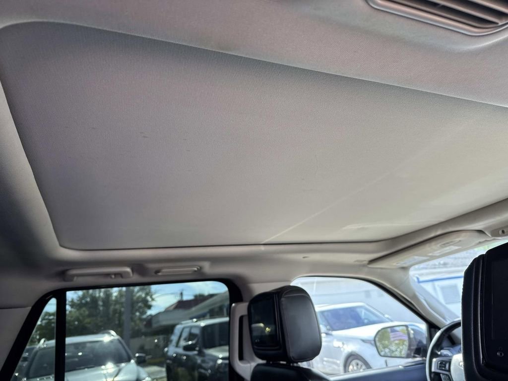 Used 2019 Ford Expedition Max Platinum image 11