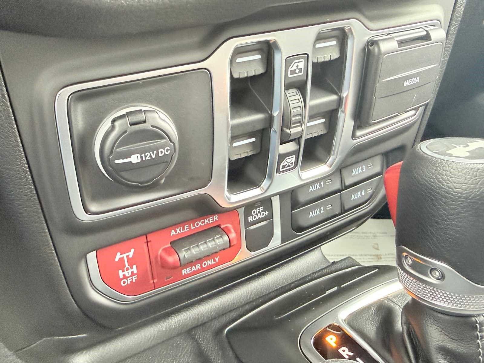 New 2026 Jeep Gladiator Sport AWD/4WD image 14