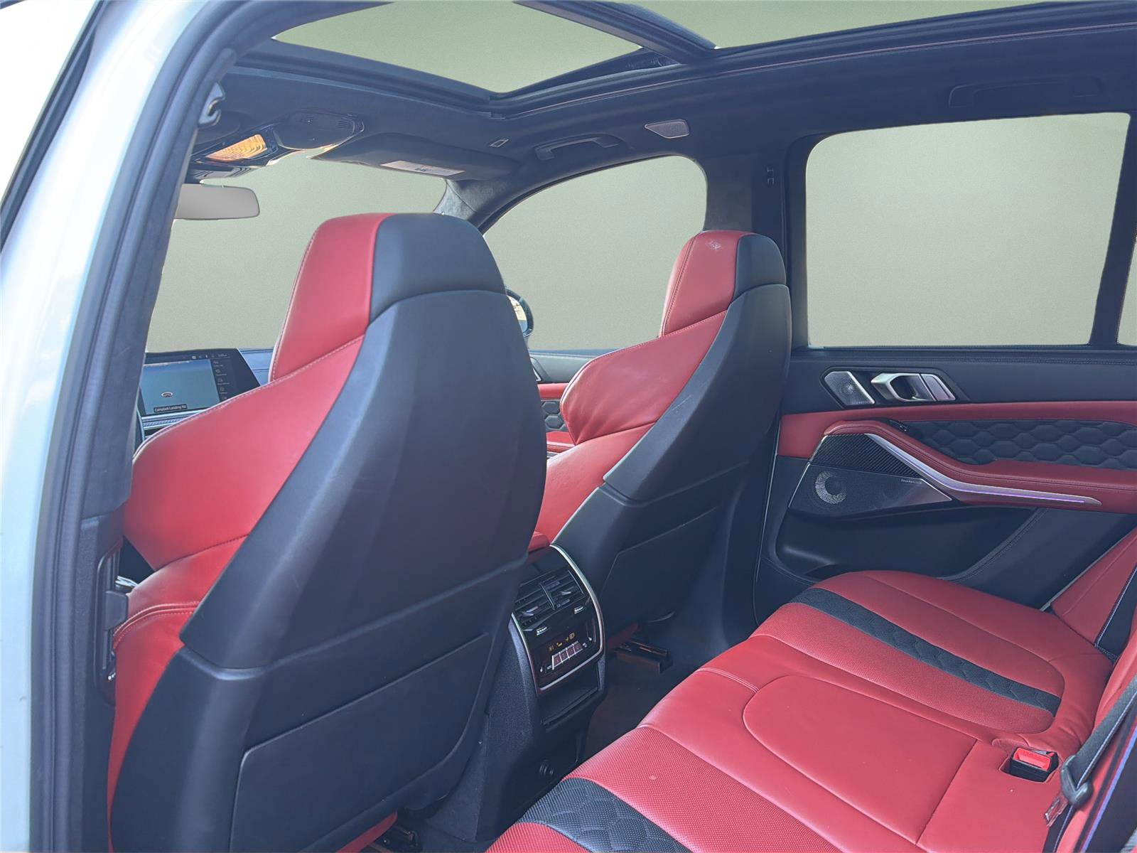 Used 2022 BMW X5 M w/ Competition Package AWD/4WD image 32