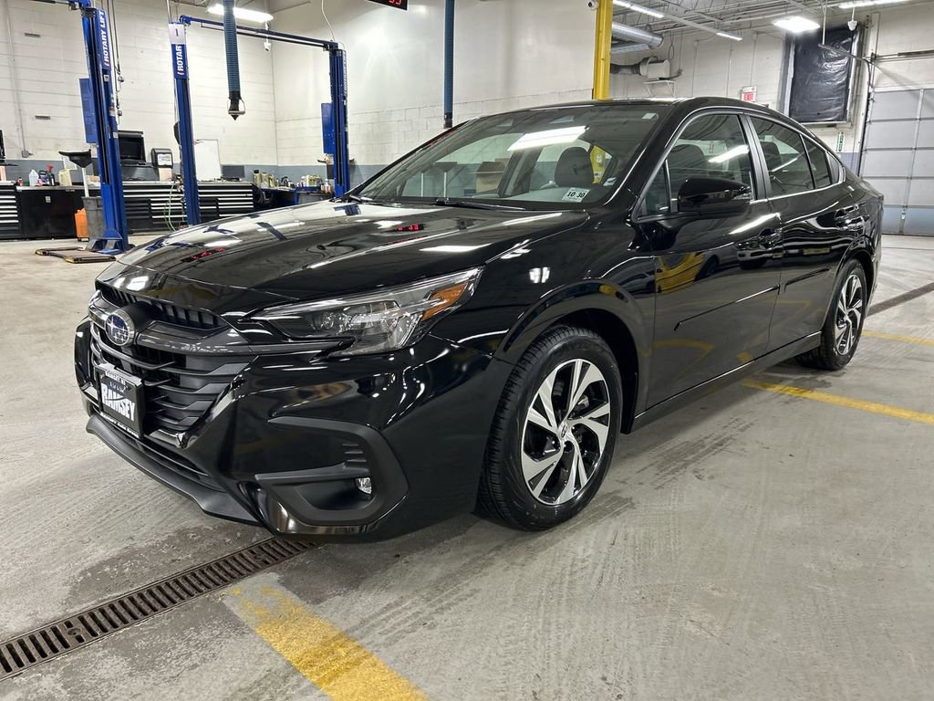 Certified 2025 Subaru Legacy Premium image 4