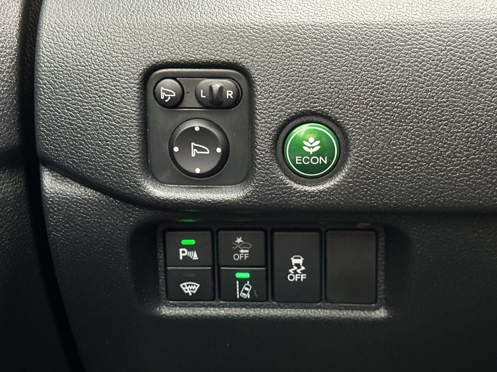 Used 2023 Honda Passport TrailSport image 32