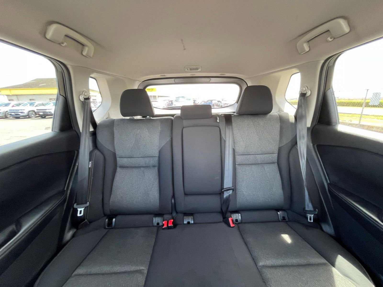 Used 2025 Nissan Rogue SV image 36