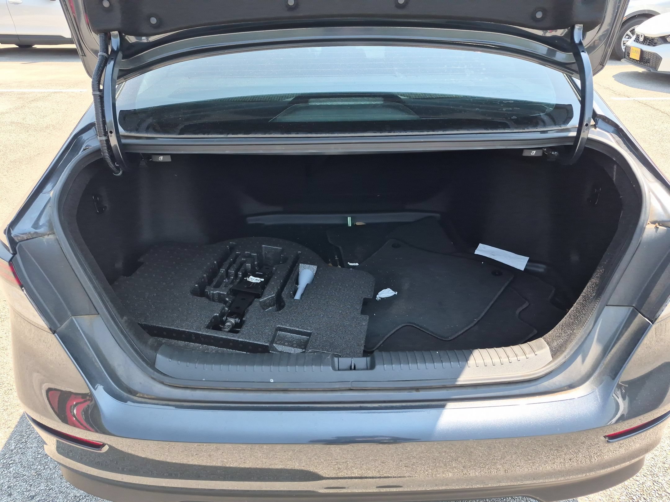 Used 2023 Honda Accord EX image 24