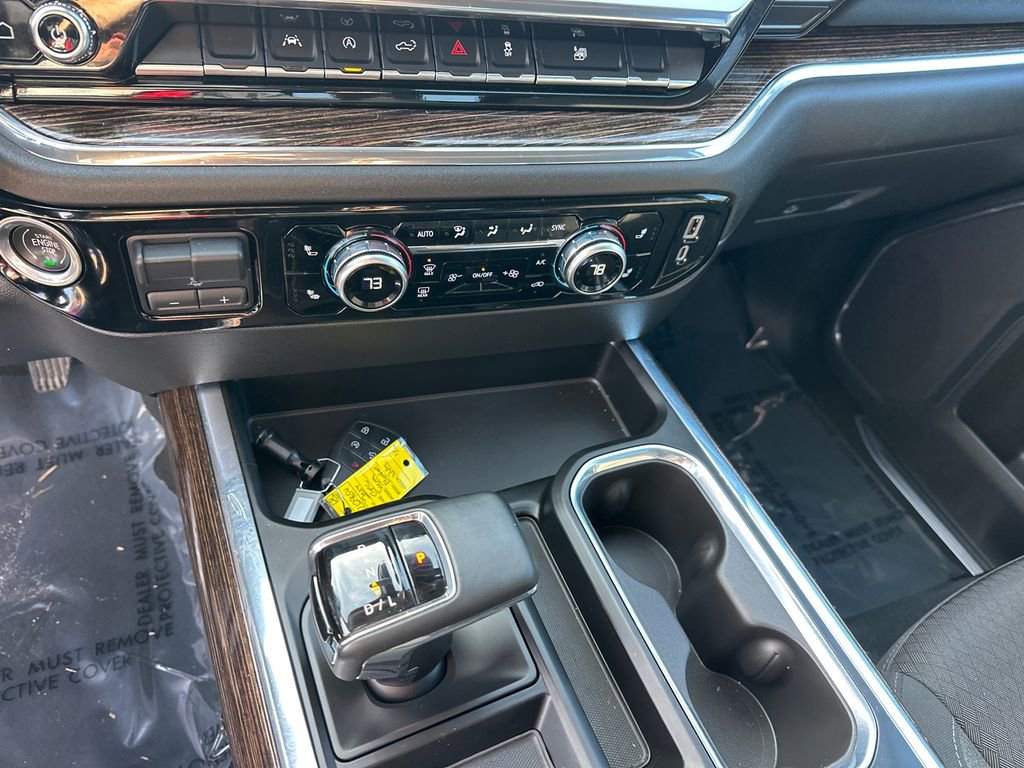 Used 2024 GMC Sierra 1500 Elevation w/ Preferred Package image 32