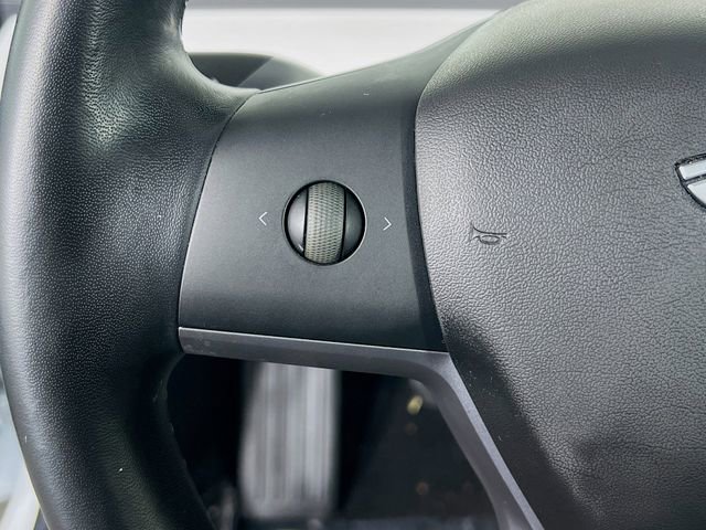 Used 2018 Tesla Model 3 Long Range AWD/4WD image 16