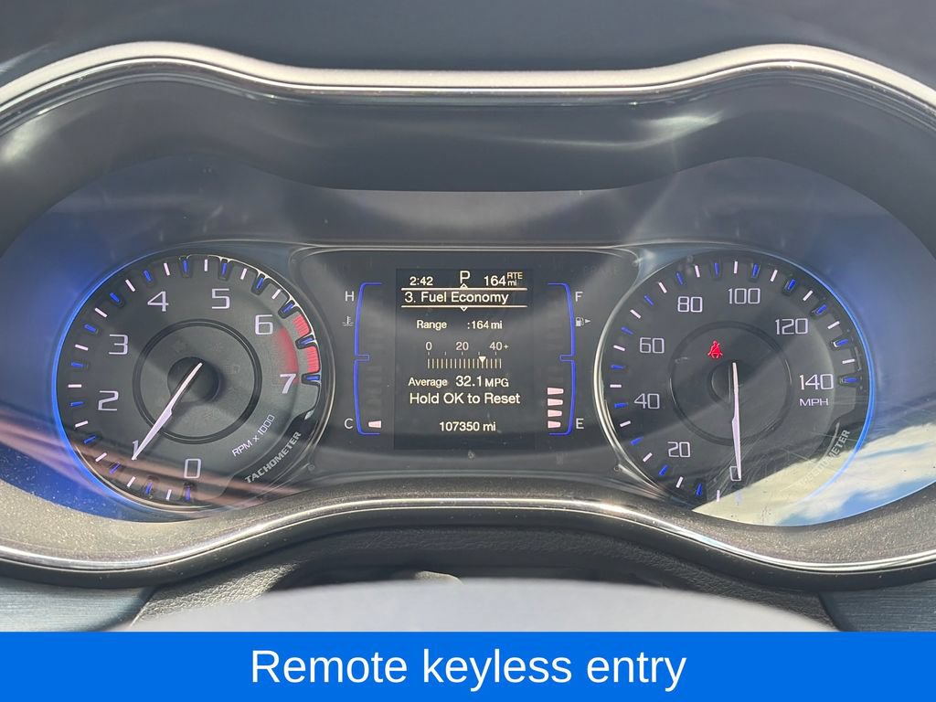 Used 2016 Chrysler 200 S w/ Comfort Group FWD image 20