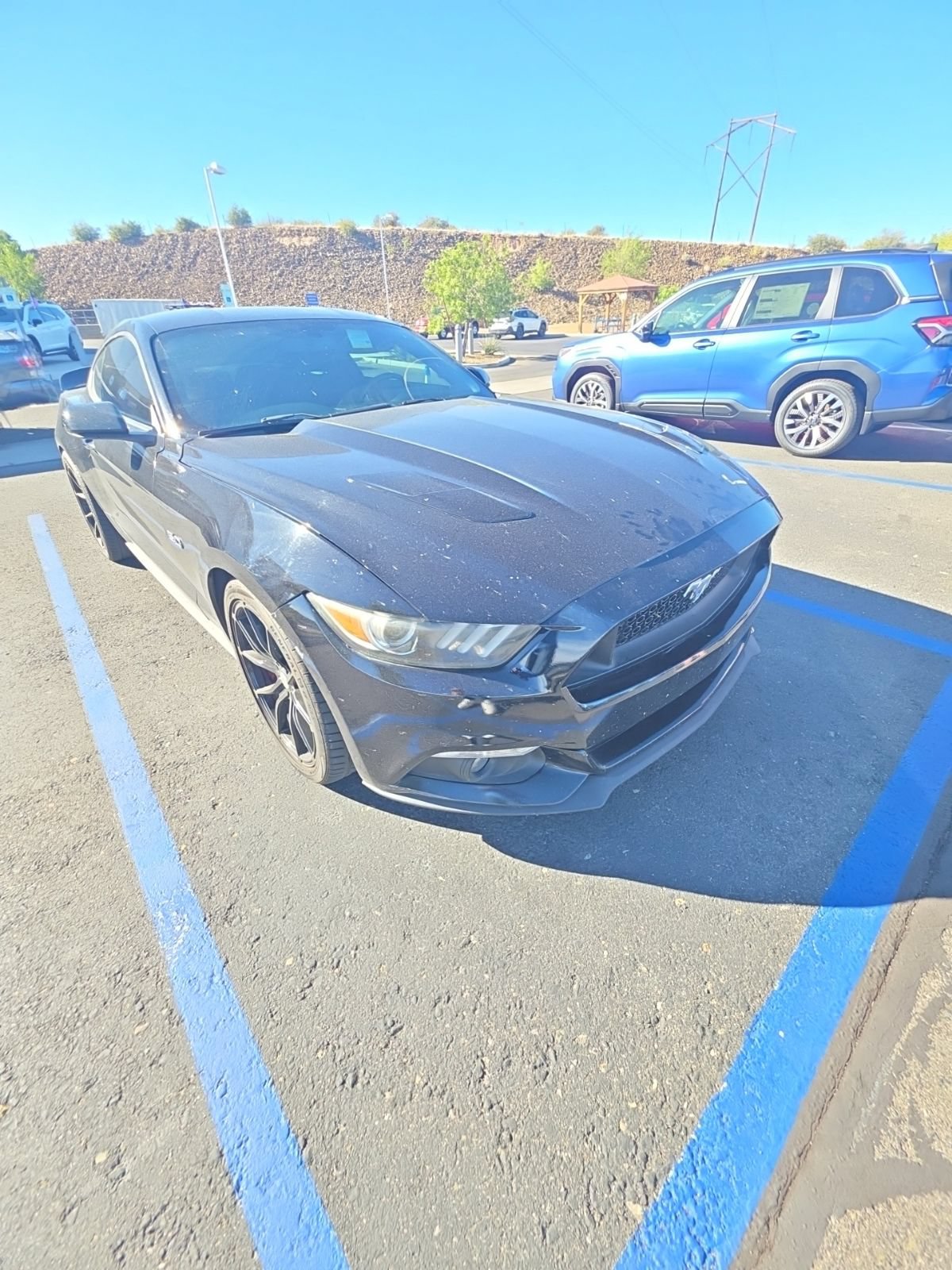 Used 2015 Ford Mustang GT RWD image 2