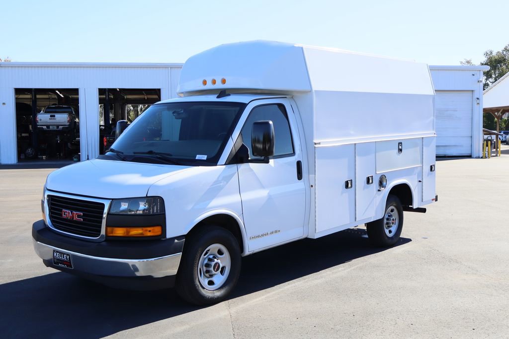 Used 2023 GMC Savana 3500 w/ Power Convenience Package image 4
