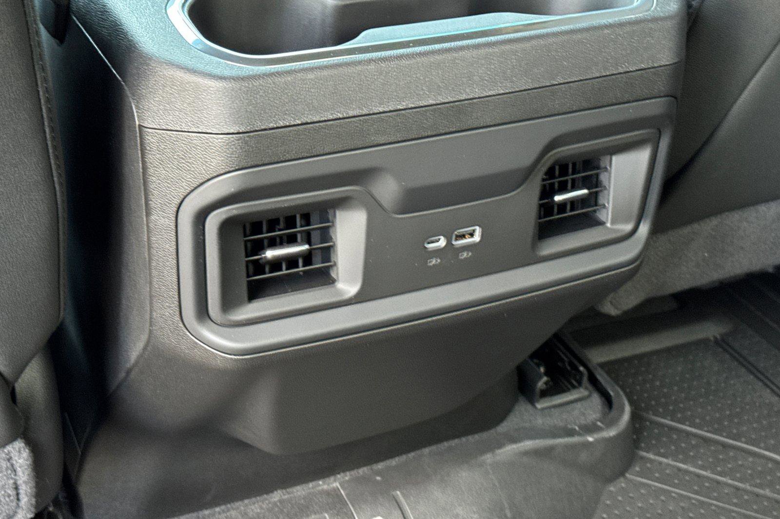 New 2026 Chevrolet Silverado 1500 RST w/ Convenience Package II AWD/4WD image 16